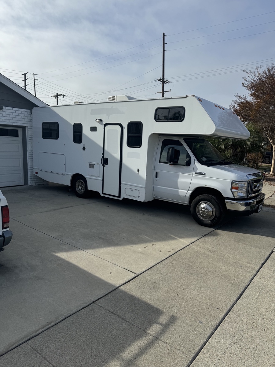 Short and sweet Thor Majestic Class C RV